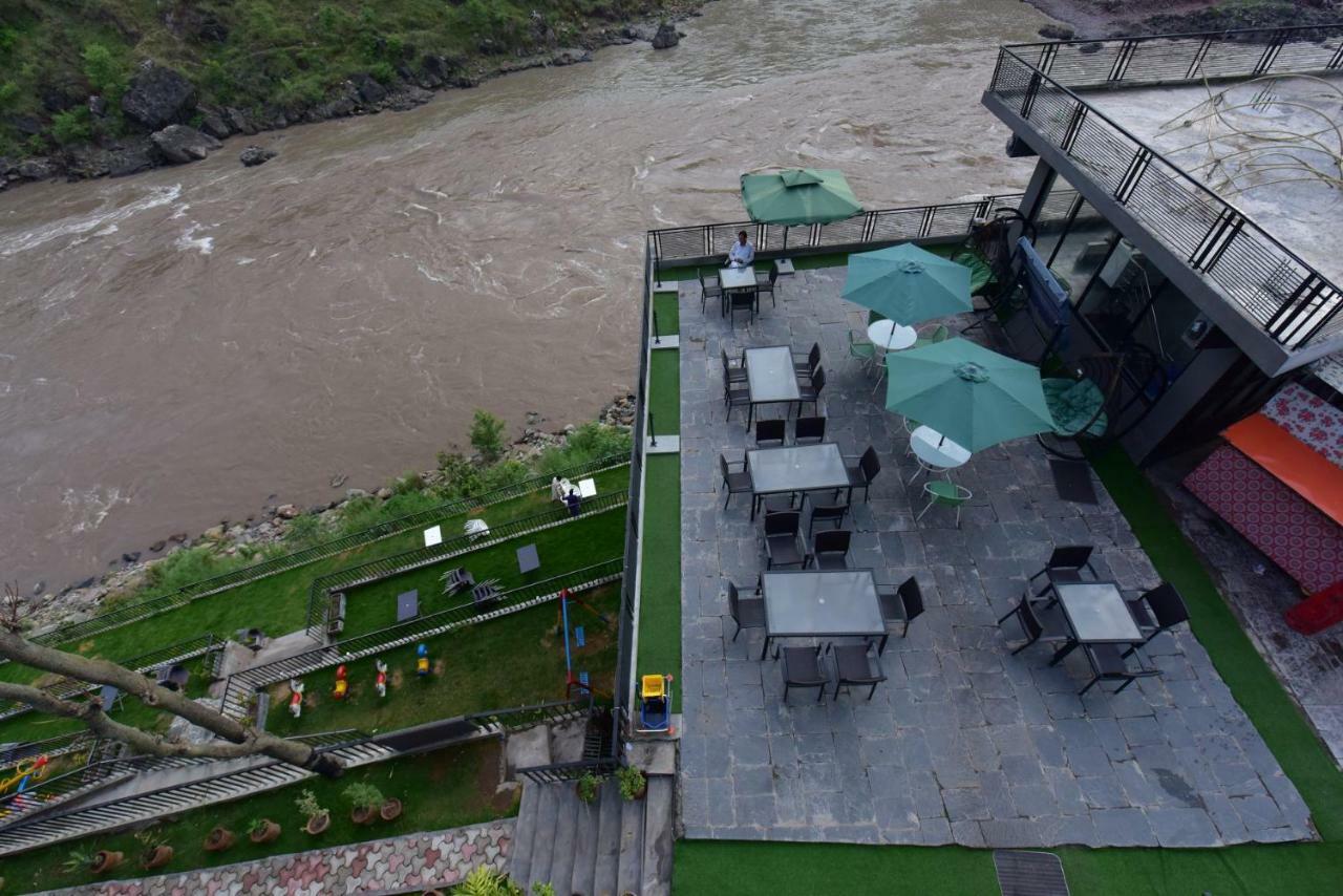 La Orilla Hotel Muzaffarabad Buitenkant foto
