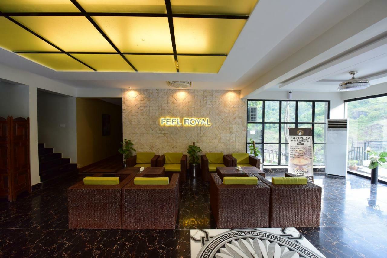 La Orilla Hotel Muzaffarabad Buitenkant foto